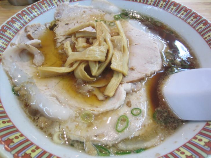 尾道ラーメン朱華園のチャーシュー麺