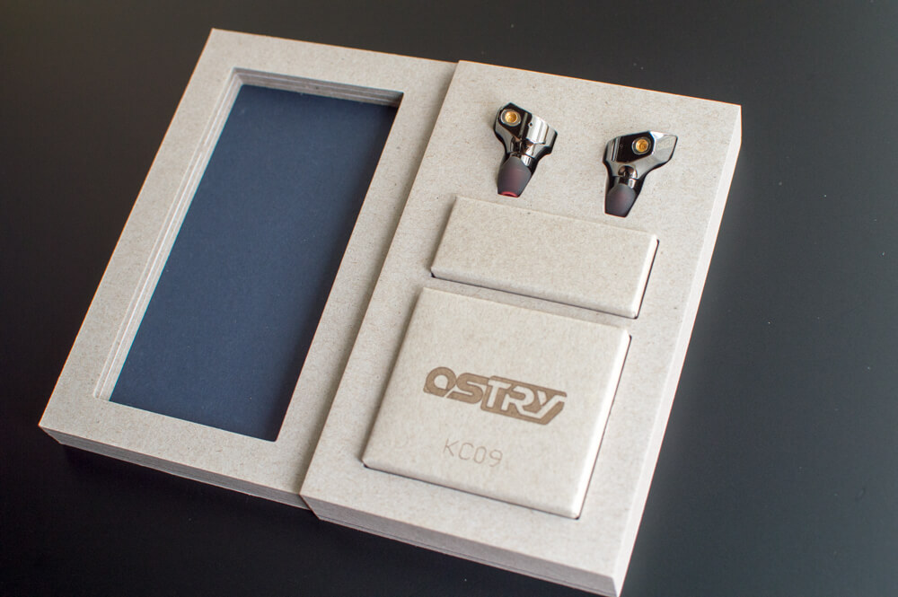 OSTRY KC09のイヤホンを13000円で購入してレビュー